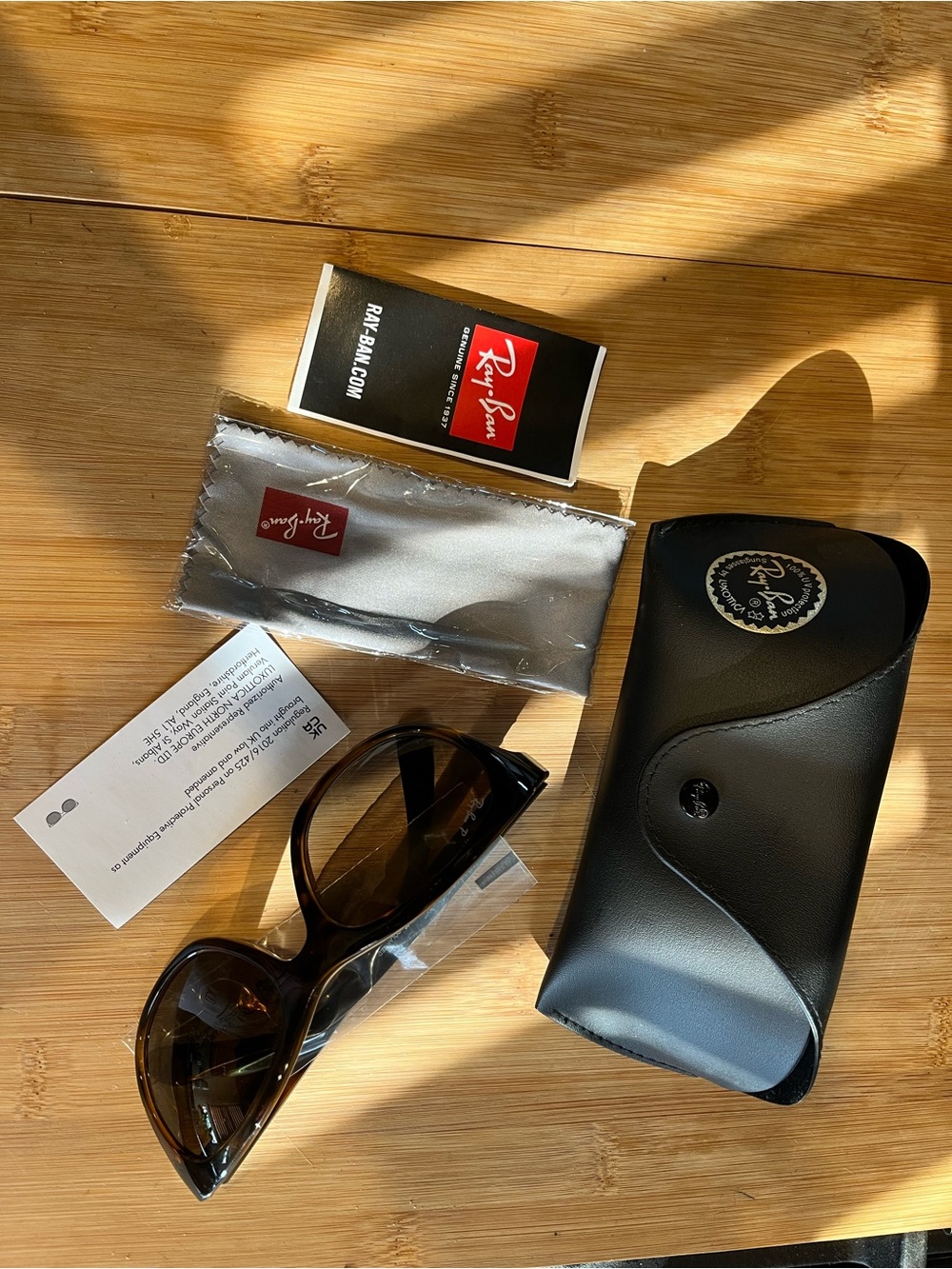 Ray-Ban tortoise shell frames. Polarized.